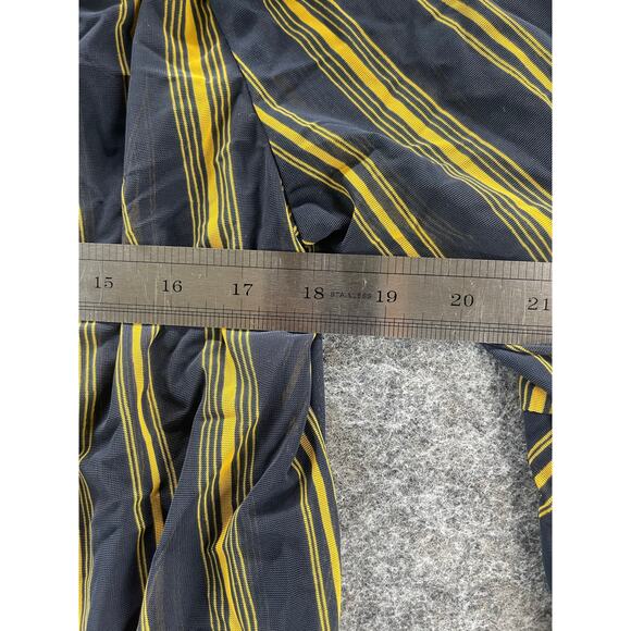 Ivy Rose Off-The-Shoulder Tie Front Navy Blue Yellow Stripe Top Womens Size 2X - Picture 8 of 8